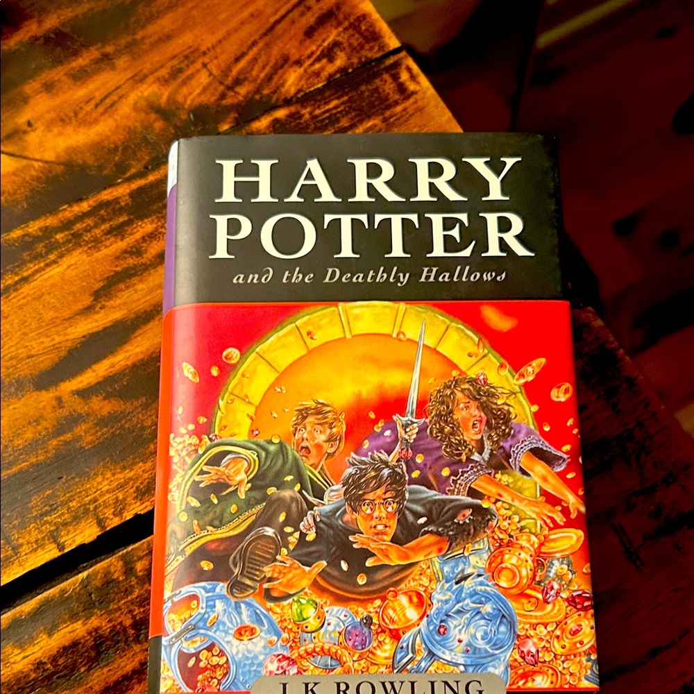 In person signed copy of Harry Potter and the Deathly Hallows